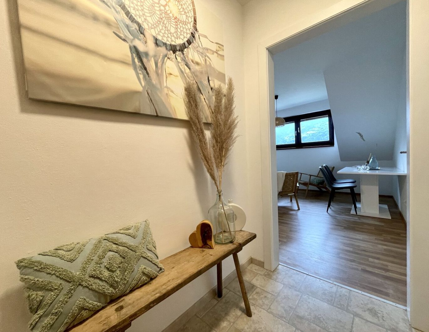 Haupt- oder Freizeitwohnsitz am Ossiachersee - fully furnished lakeview apartment