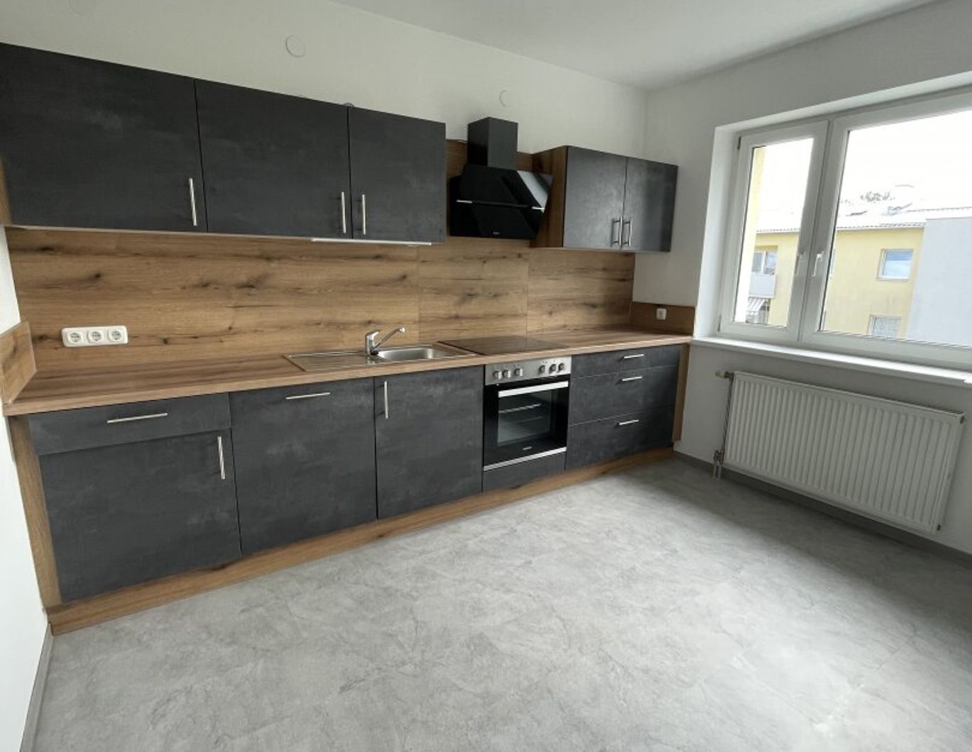 Licht durchflutete 3 Zimmerwohnung mit sonnigem Balkon!