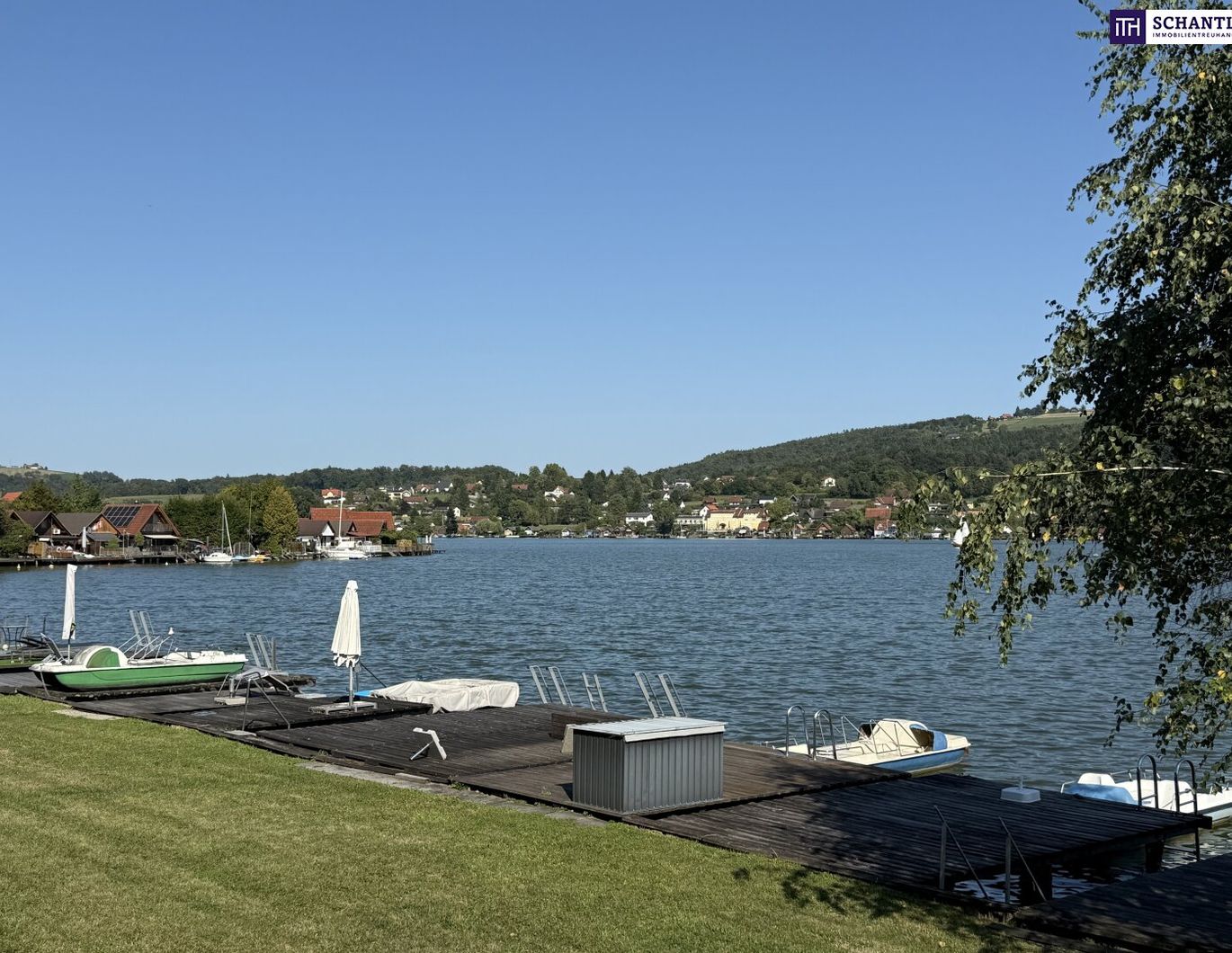Gepflegte Seewohnung in Ruhelage - Direkter Blick auf den Walschacher See!
