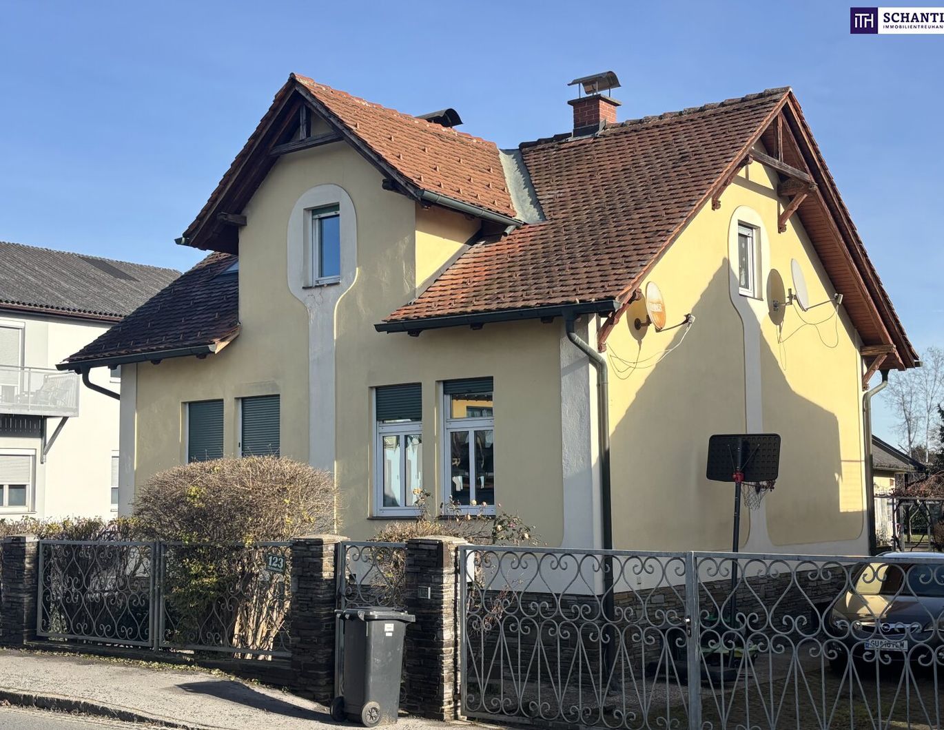 KLEINES ZINSHAUS oder EINFAMILIEHAUS in TOP LAGE SEIERSBERG-PIRKA
