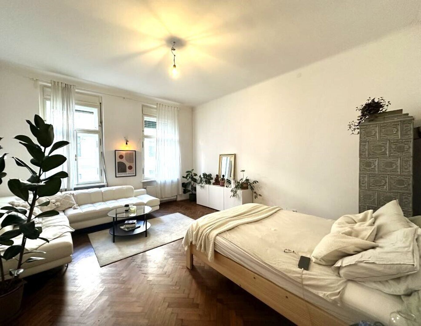 Wohnungspaket - Zwei Kleinwohnungen in der Steyrergasse und zentraler Lage zu Verkaufen