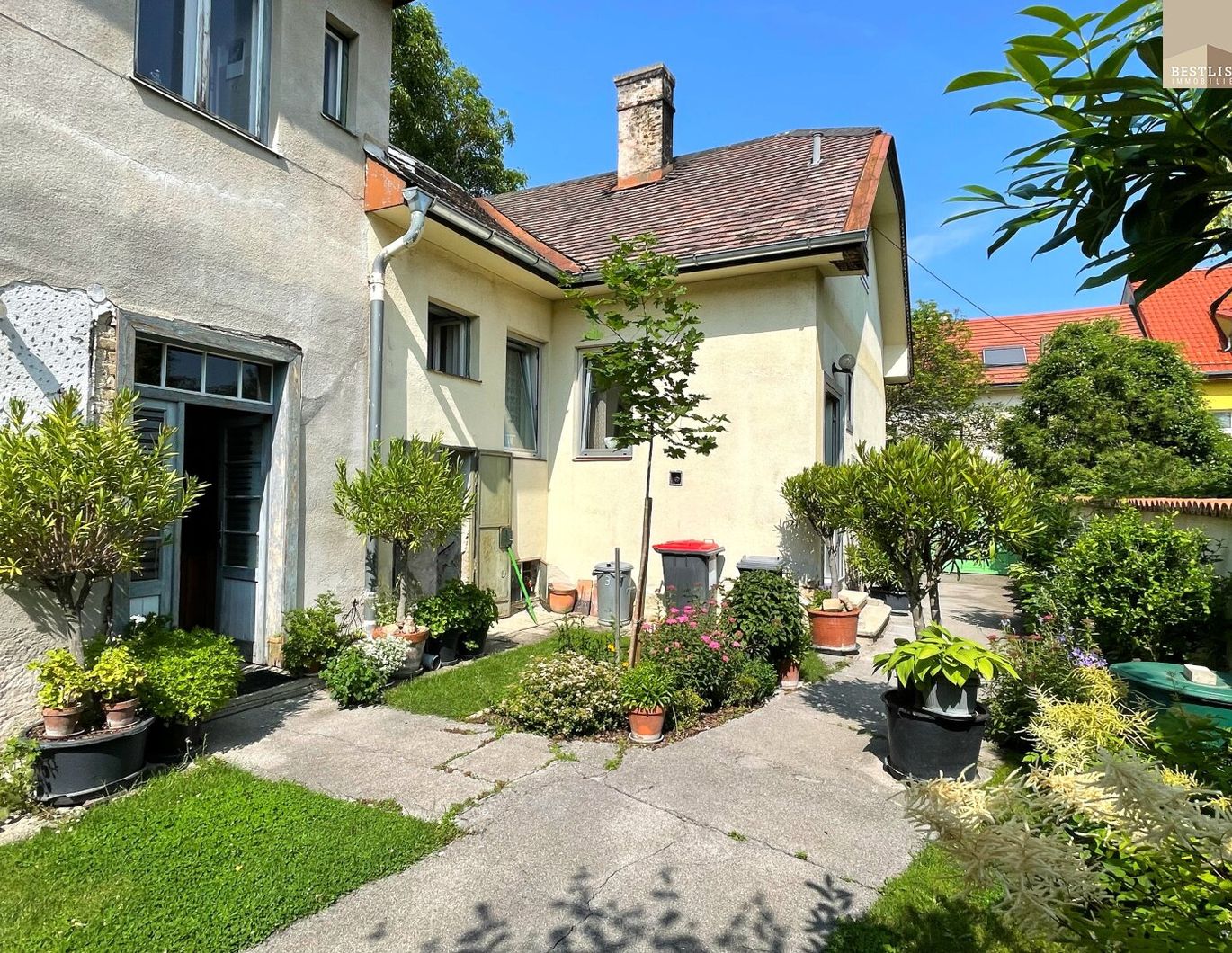 Haus - Leesdorf - Generalsanierung notwendig