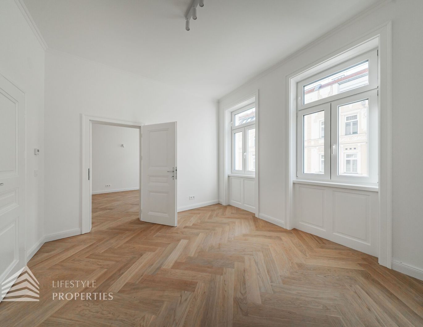 Heller 4-Zimmer Erstbezug mit Balkon, Nähe Meiselmarkt