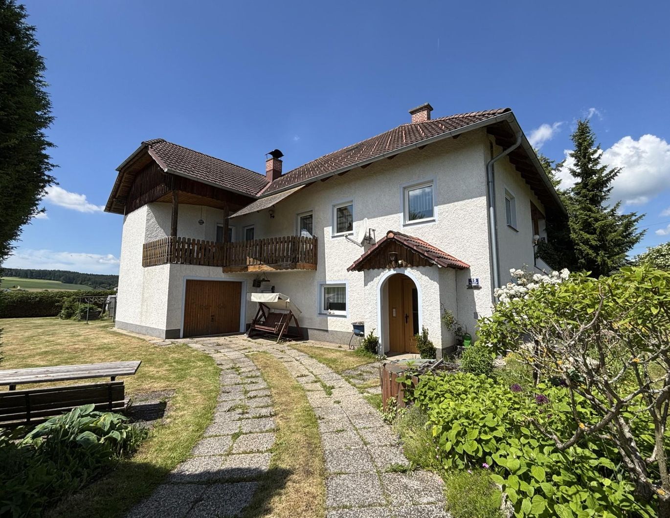 Wohnhaus in ländlicher Lage - ideal für Naturliebhaber