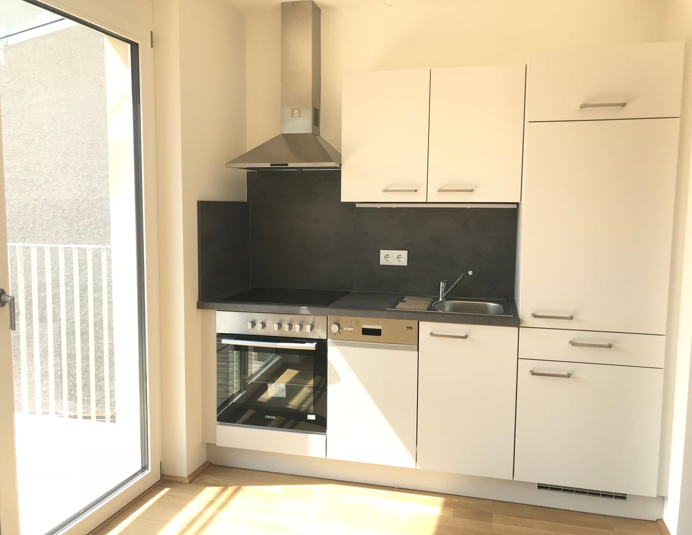 Zweizimmerneubauwohnung in UNI und TU Nähe (48m2) - auch ideal als ZweierWG nutzbar