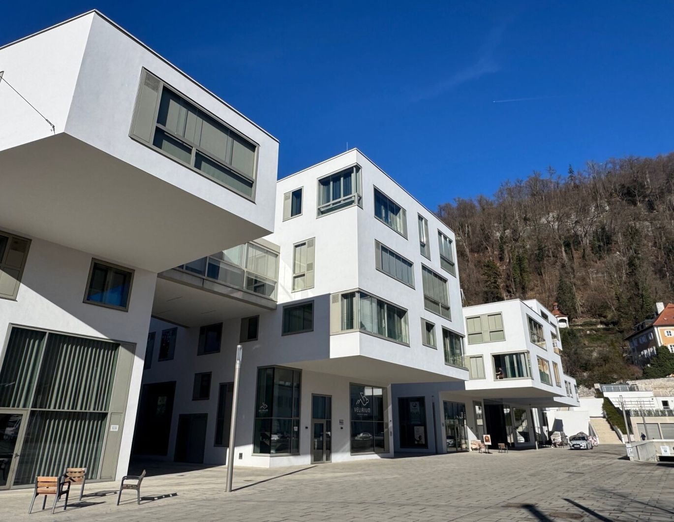 ERSTBEZUG | Exklusive 2-Zimmer-Designerwohnung mit 86 m² in Top Lage mit Parkplatz