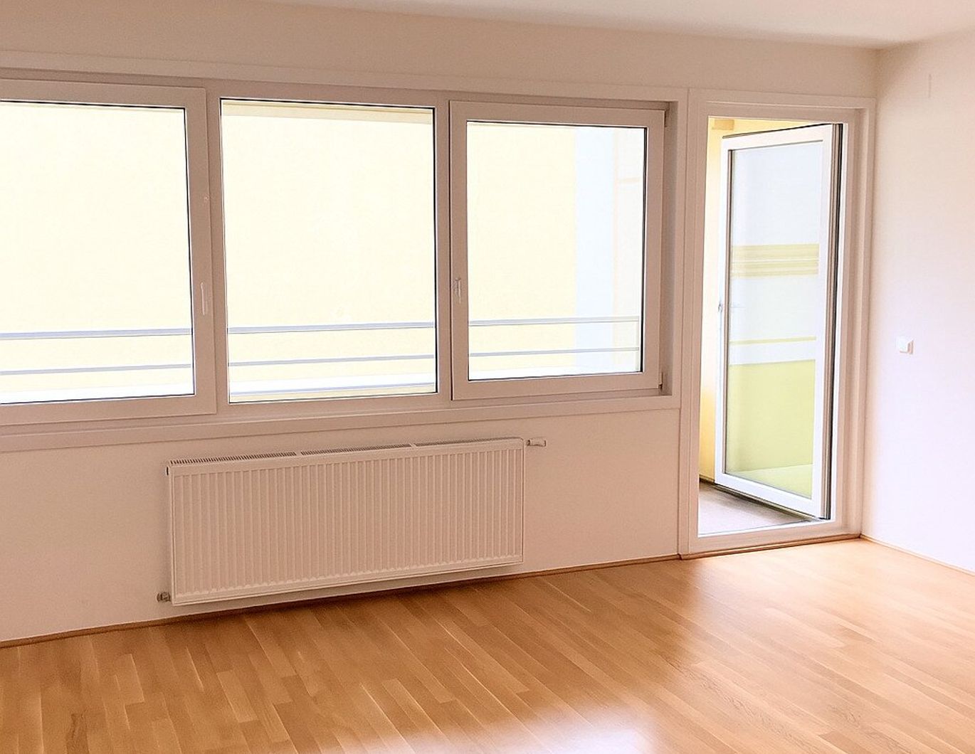 Ruhelage: Schöne 4-Zimmer-Wohnung mit Loggia nahe Belvedere