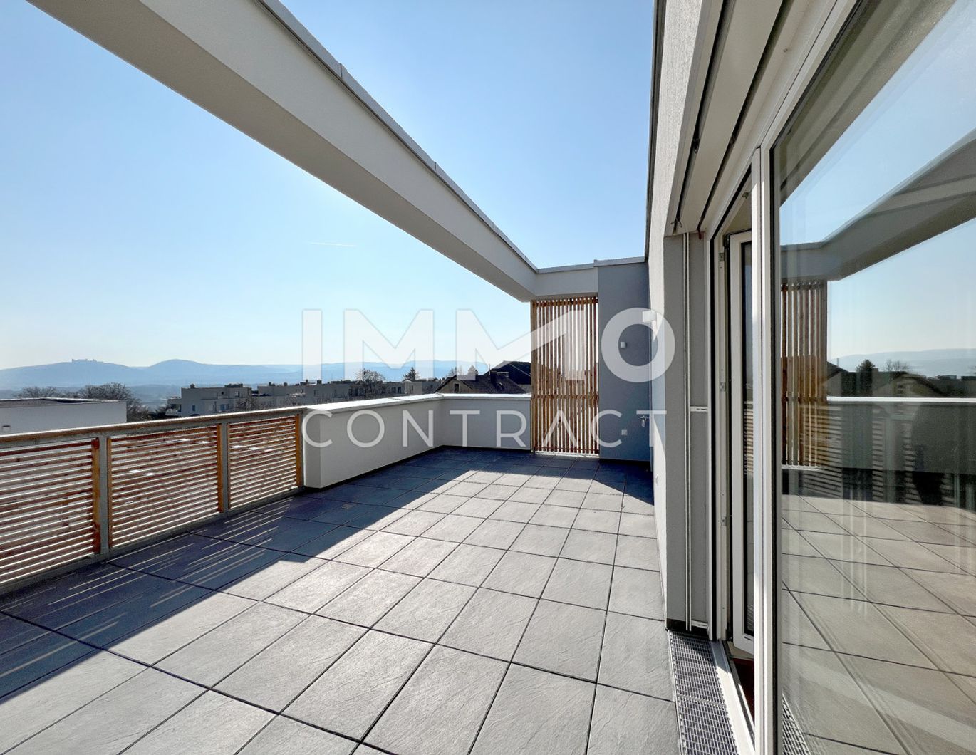 KREMSER WOHNDOMIZIL 3Zi- 84qm- Penthouse-Eigentum  Lift, Tiefgarage, in beliebter Grünruhelage