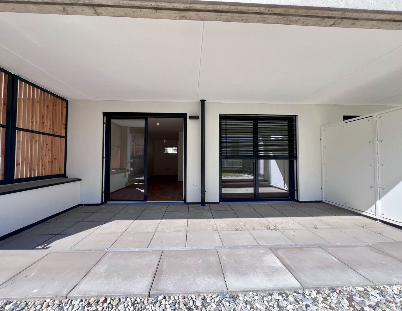 Kompakte freundliche 2 Zimmerwohnung mit großer Freifläche