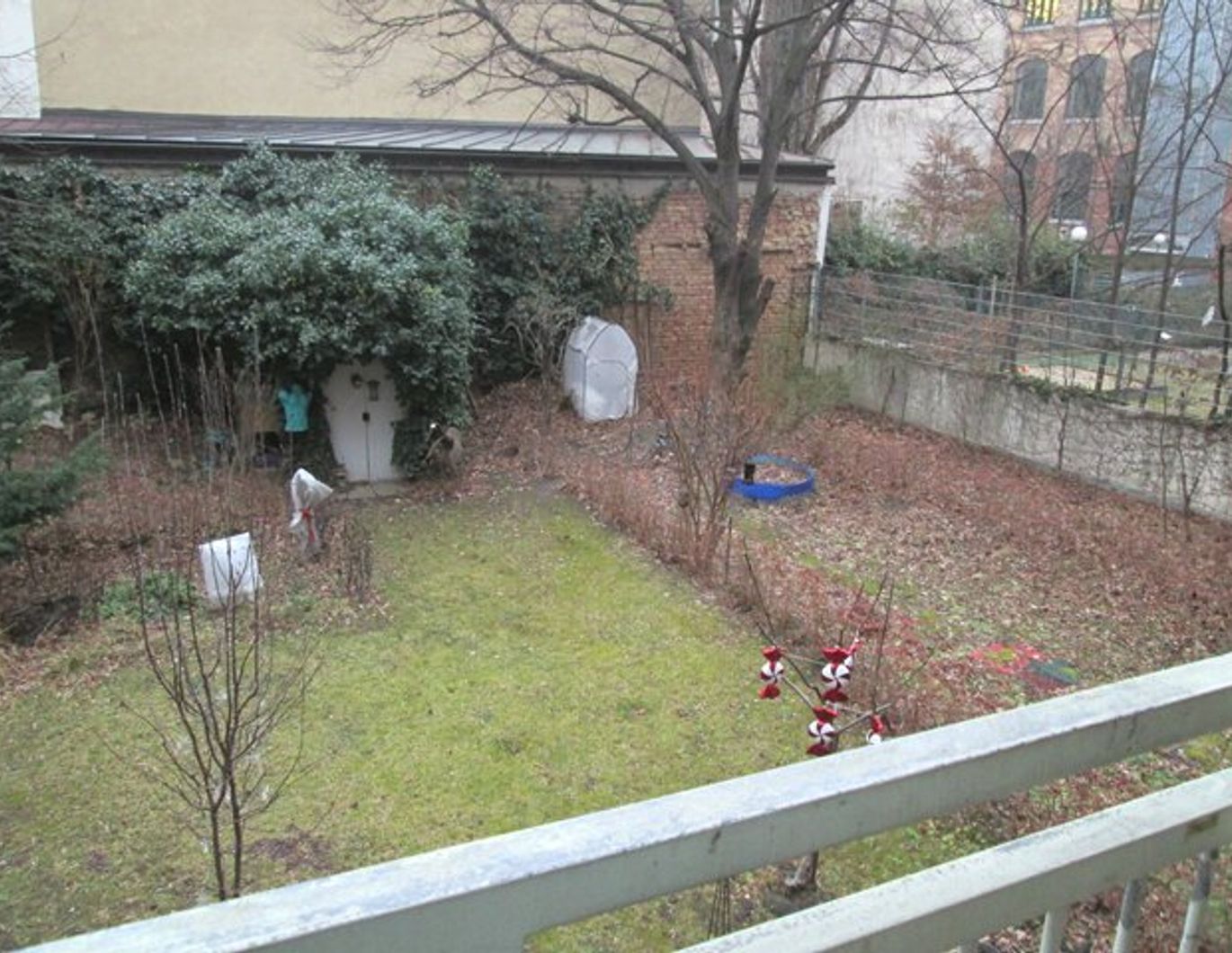 Gartenseitige, ruhige Balkon-Wohnung für Singles - Nähe Naschmarkt!