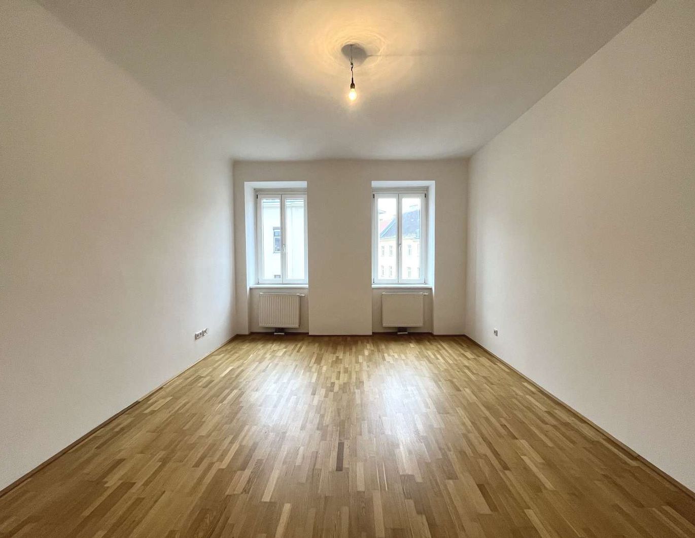 Altbaucharme in top Lage - Geräumige Einraumwohnung nähe Prater!