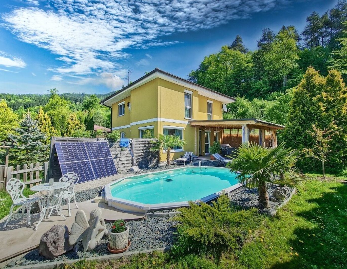 Liebevoll gestaltetes Traumhaus mit Pool nahe Klagenfurt