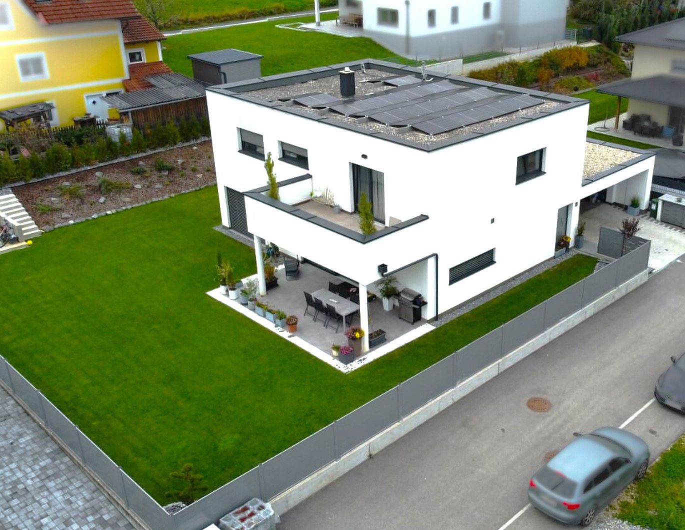 Modernes Einfamilienhaus mit PV-Anlage, Doppelgaraje & Poolvorrüstung - Provisionsfrei!