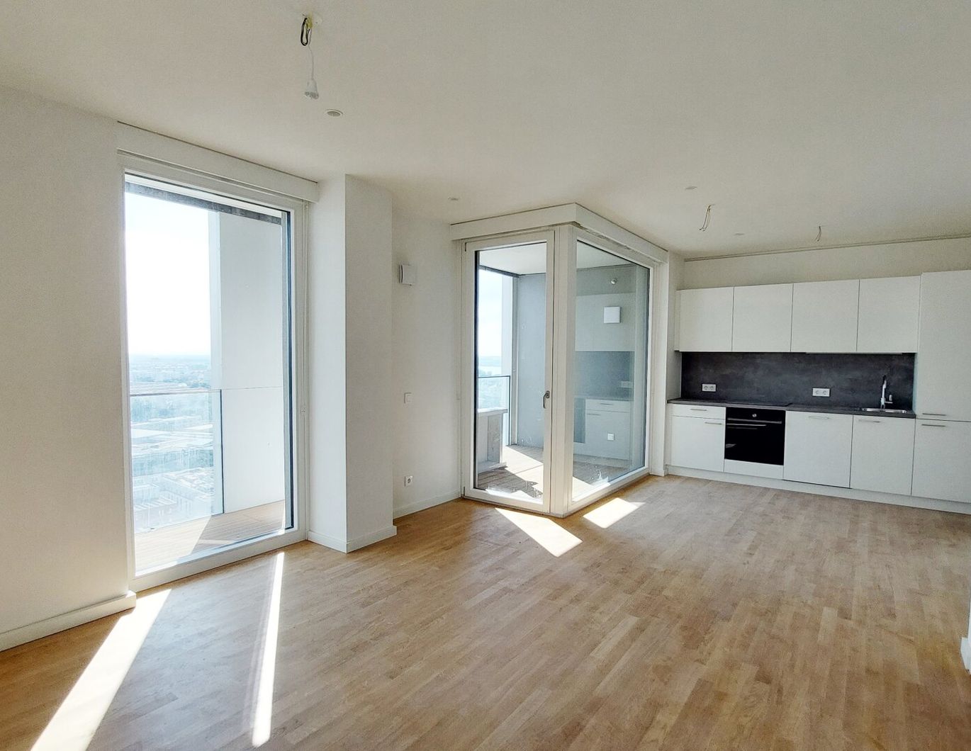 TOWER HOMES - Exklusiver Erstbezug bei der U1!