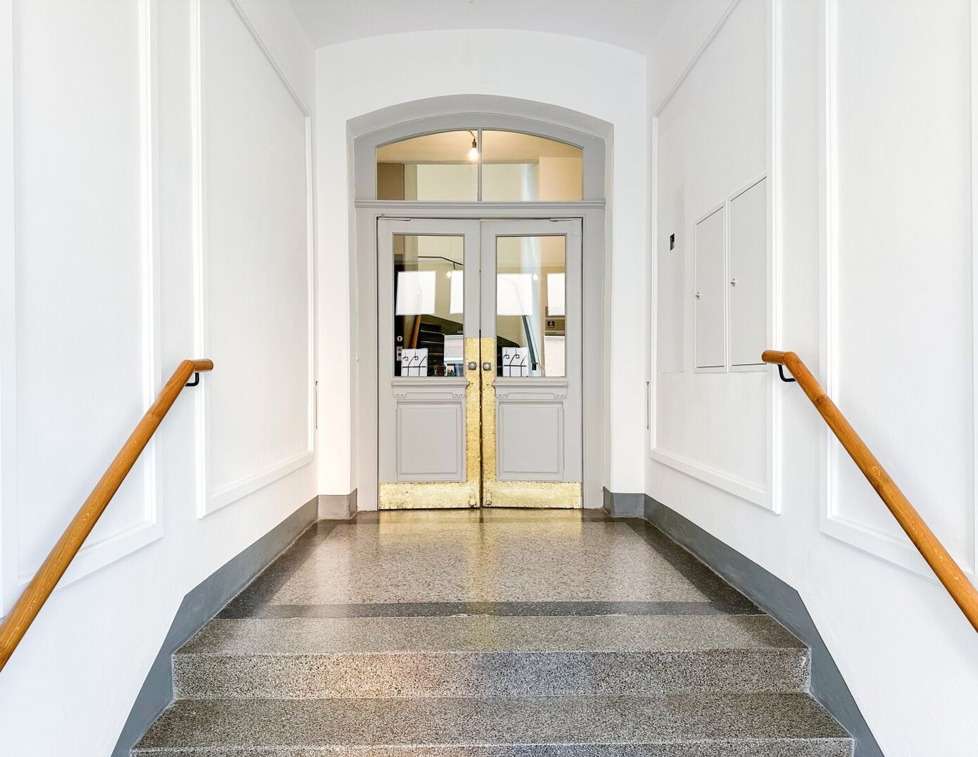 ++ PERFEKTE WG-WOHNUNG ++ 3-Zimmer mit Extraküche und 2 Balkonen nahe Murradweg