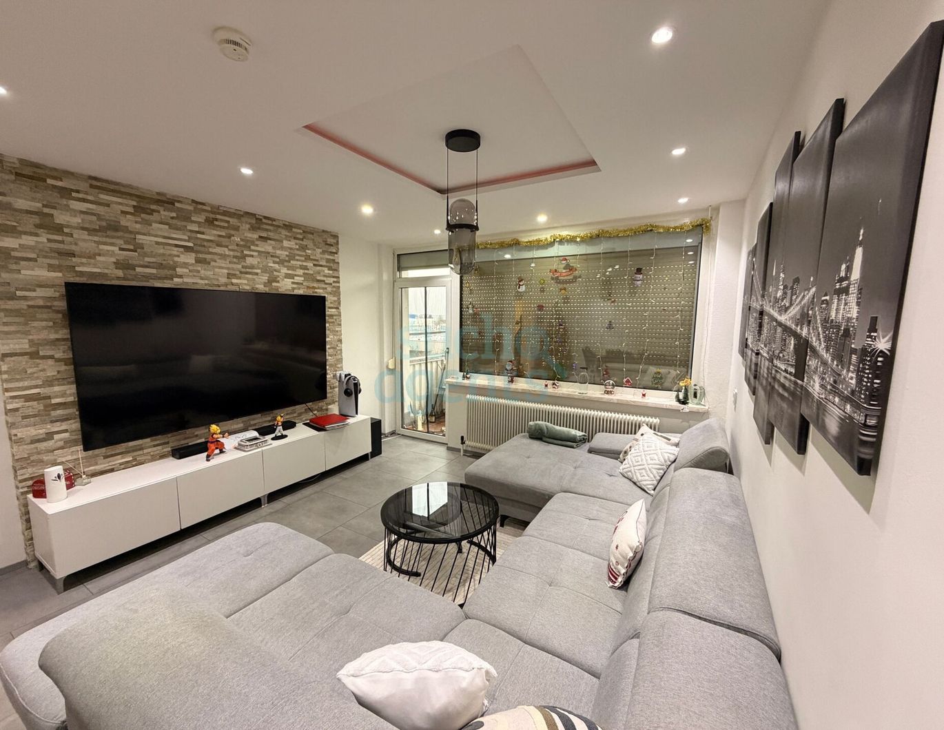 Gut ausgestattete 3 Zimmerwohnung nähe Plus City