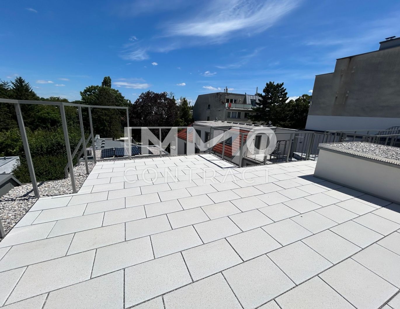 DEM HIMMEL SO NAHE- herrliche Dachterrasse, und 3 Zimmer - ERSTBEZUG !
