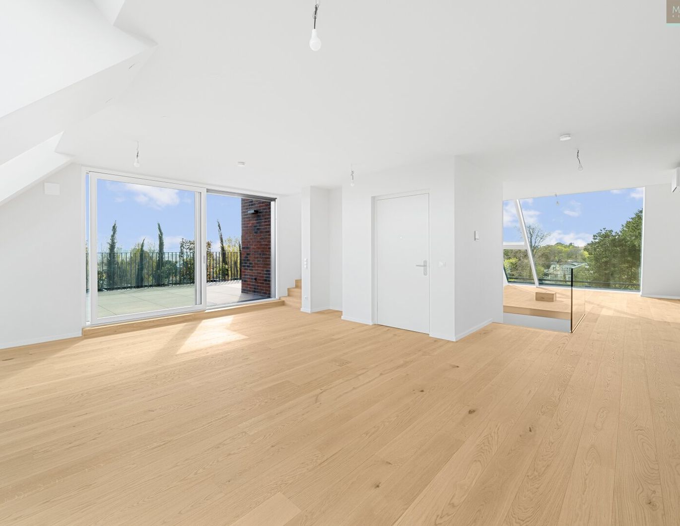 Wunderschönes Penthouse mit herrlichem Blick und Dachterrasse in Prestige Lage