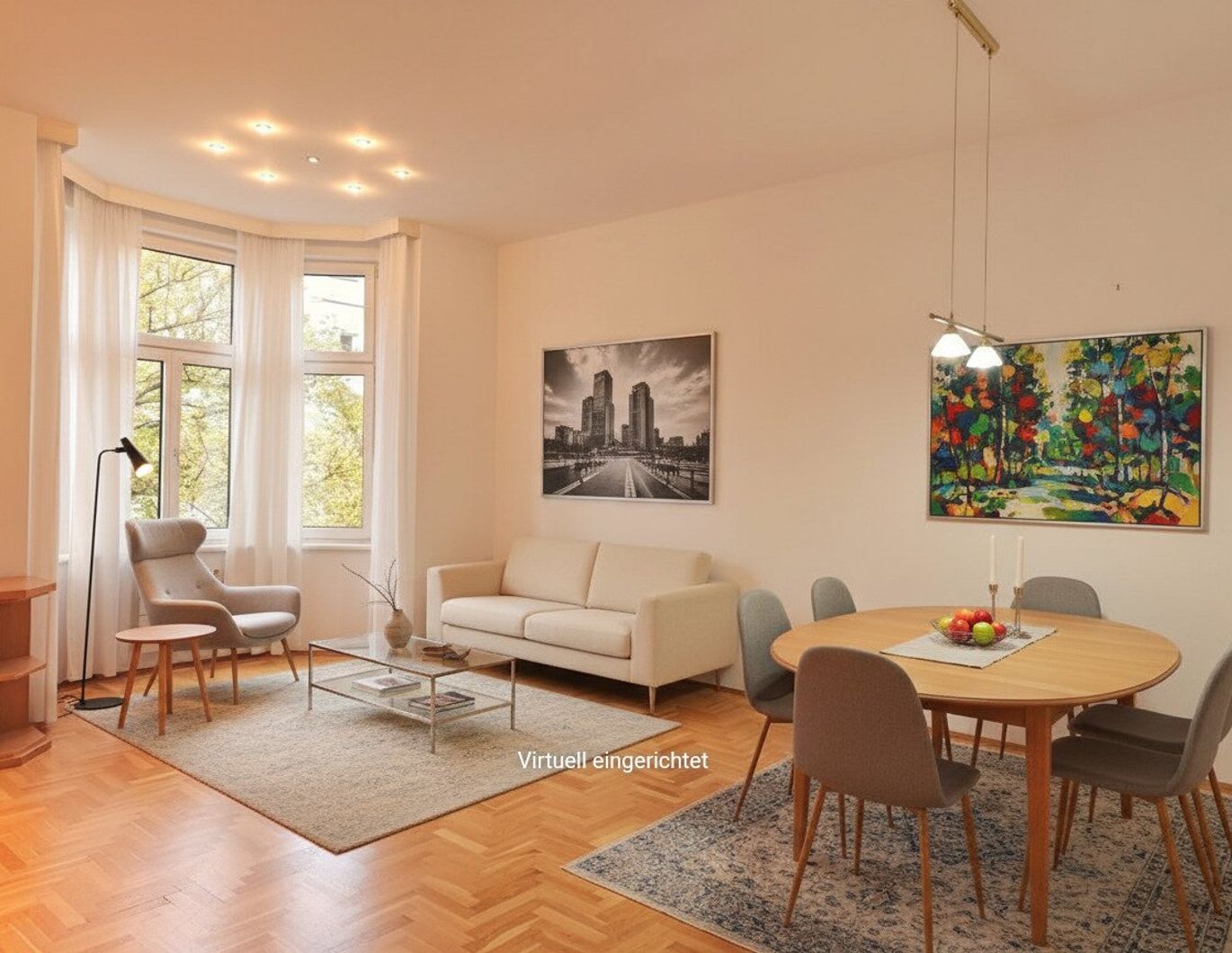 Nähe Hugo-Wolf-Park: Charmante Altbauwohnung mit Erker + Gegliederte Fassade + zentraler Grundriss + Familien- und WG-Geeignet