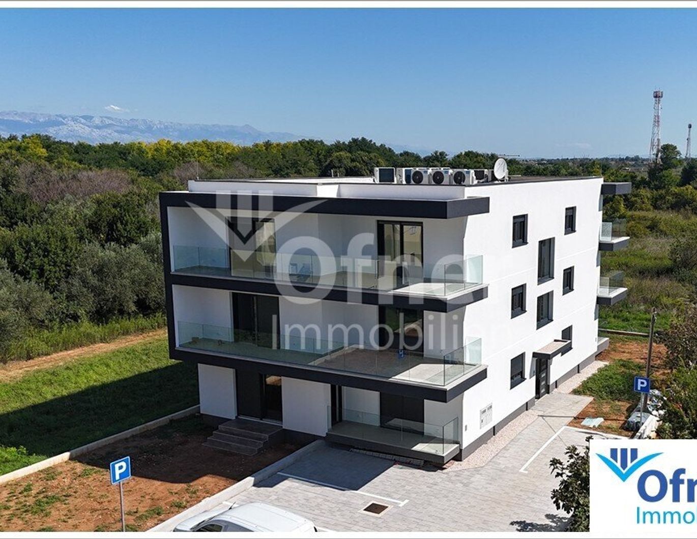 Schöne Wohnung in einem Naubau, 1. Stock, Privlaka