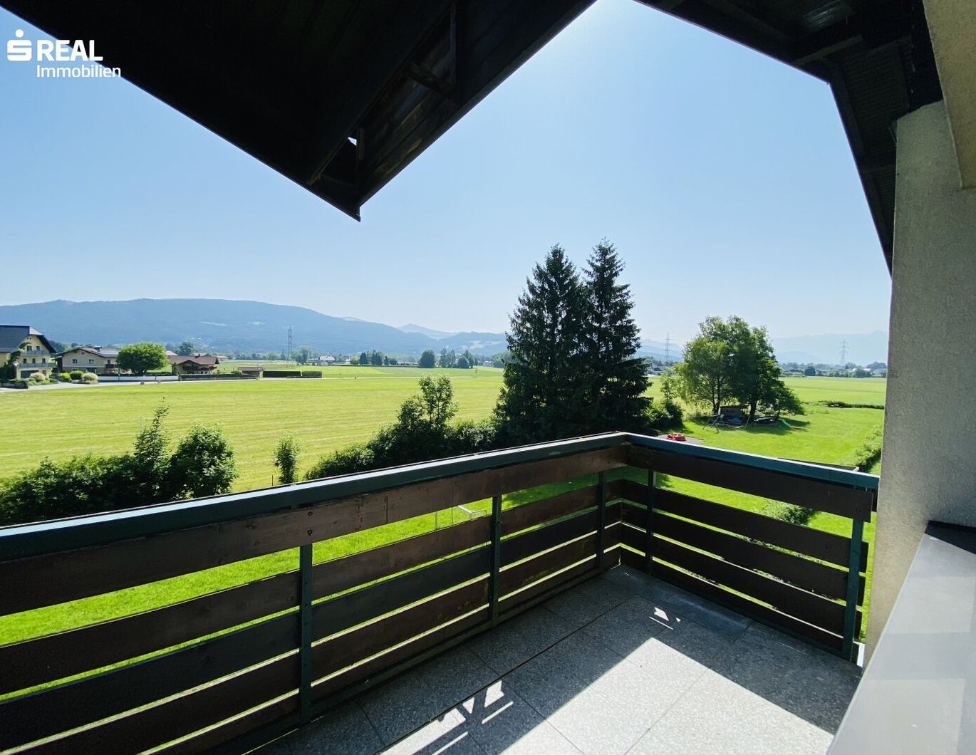 2-Zimmer-Wohnung mit Balkon und Grünblick in Neu-Anif
