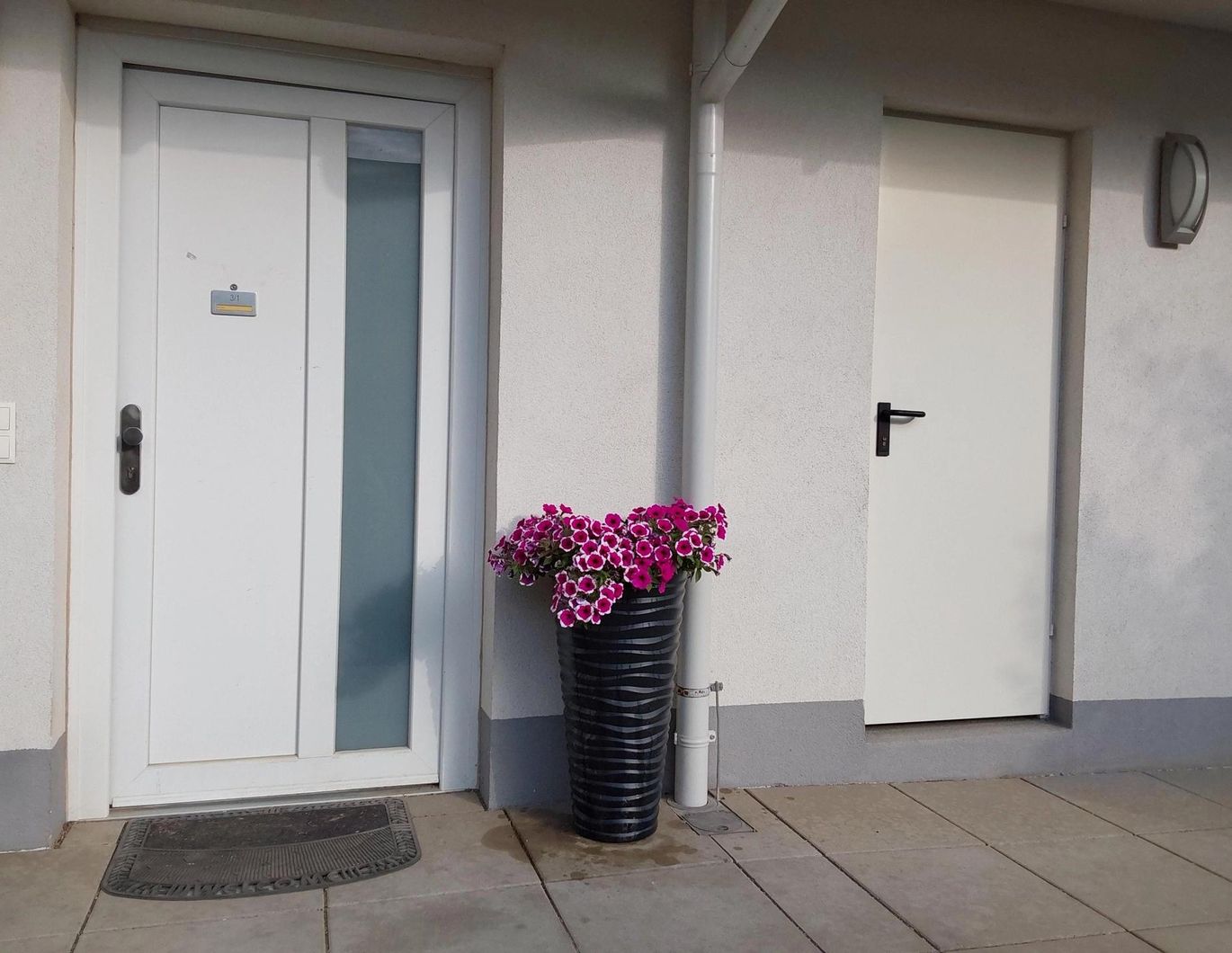 Traumhafte Gartenwohnung in Vösendorf: 81m², Terrasse, Stellplatz und sitzen in Grünen! (Provisionsfrei)