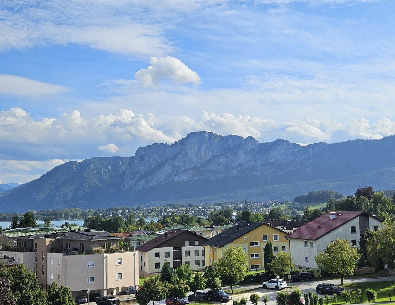 Zentrale 3-Zimmer Wohnung in Mondsee - unverbaubarer See- und Bergblick!