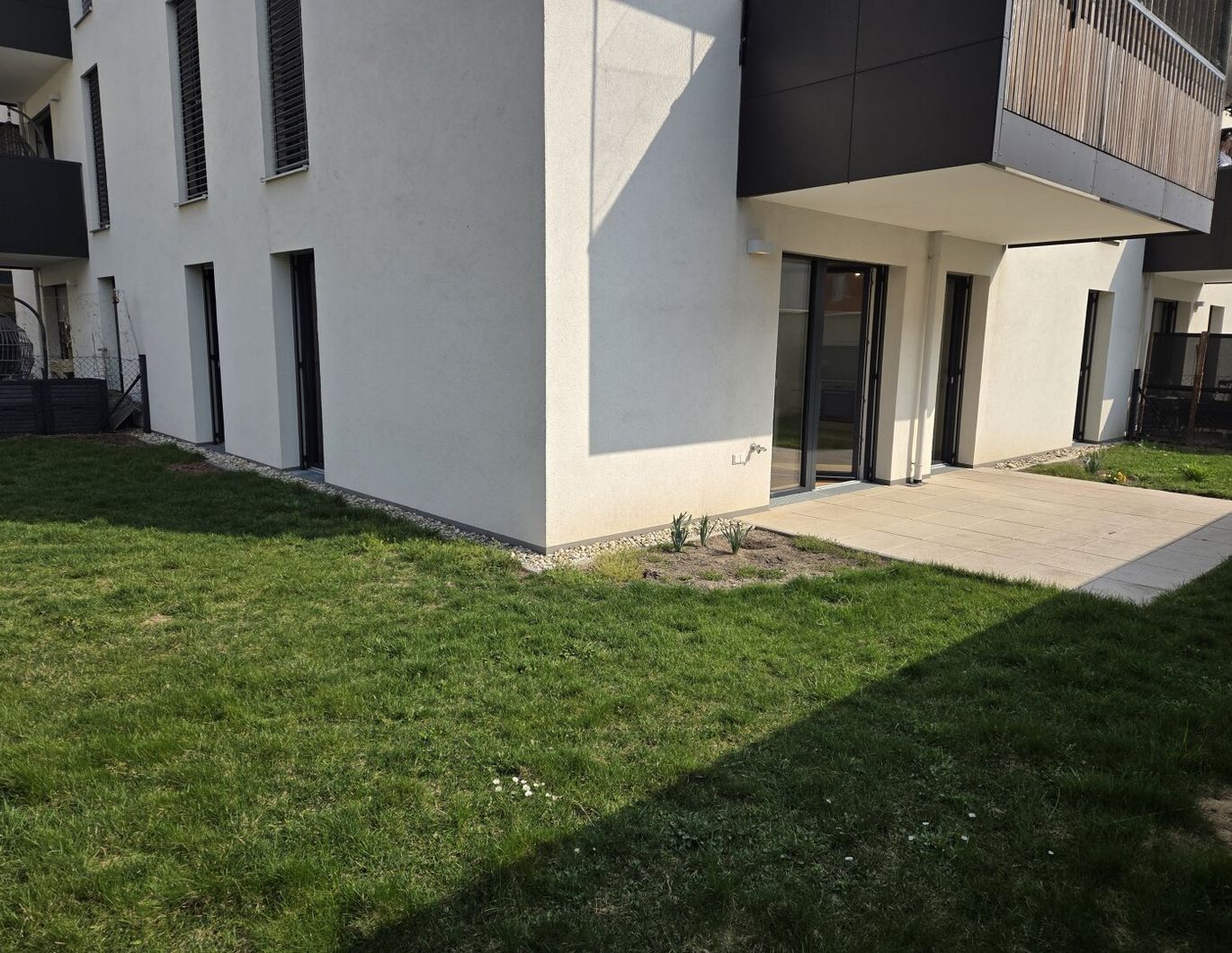 Moderne Gartenwohnung- 3 Zimmer- Heizung und Warmwasser bereits inkludiert