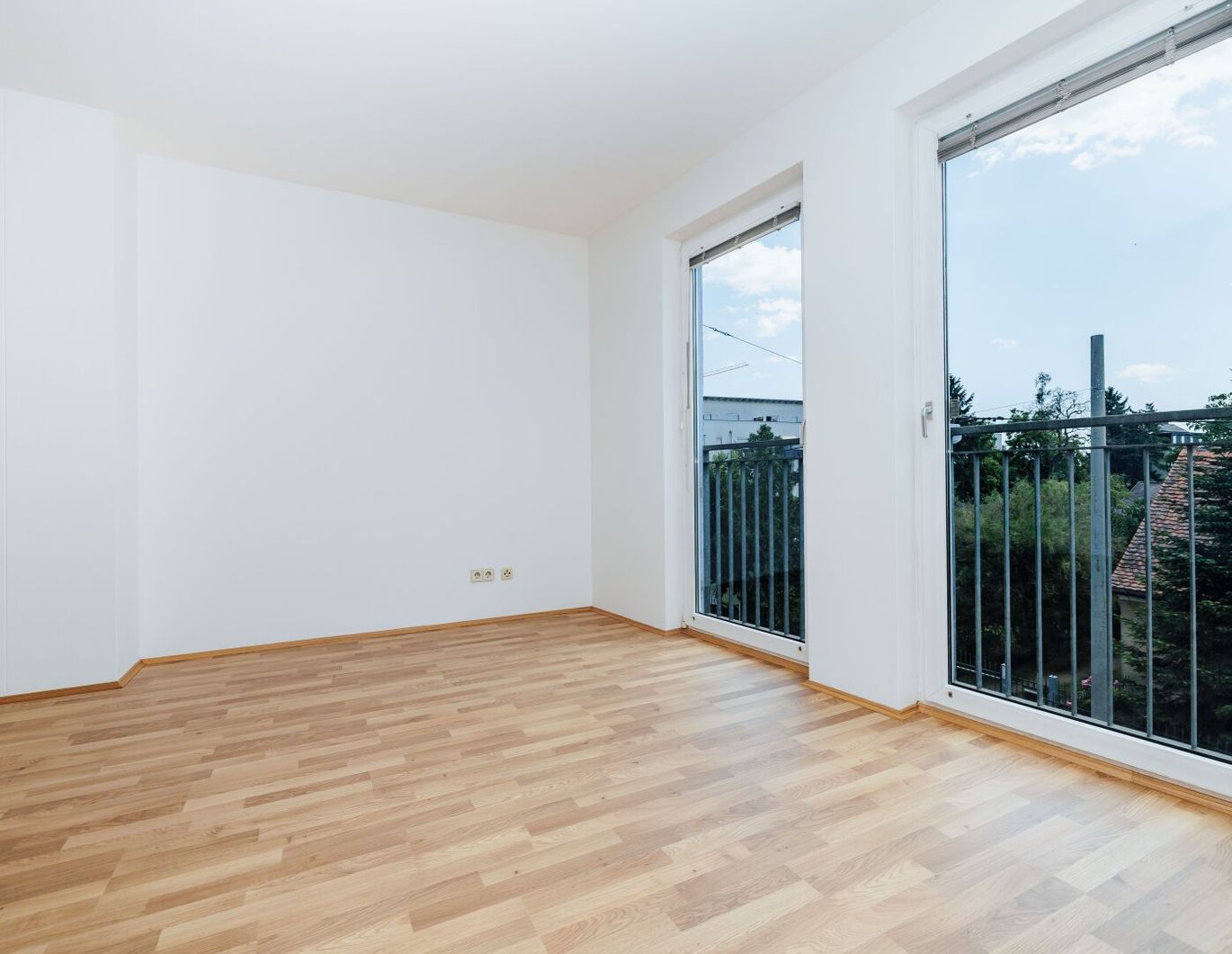 TOP-GRUNDRISS I MODERN I EGGENBERG I BADEWANNE I SEHR HELL I PARKPLATZ I 2. STOCK I LICHTDURCHFLUTET I PROJEKT WOHNEN I