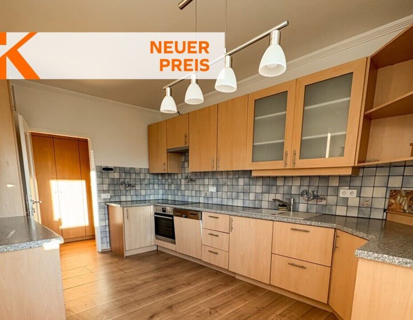 *NEUER PREIS* Sanierte 3-Zimmer-Wohnung mit verglaster Loggia an der Donaulände Linz