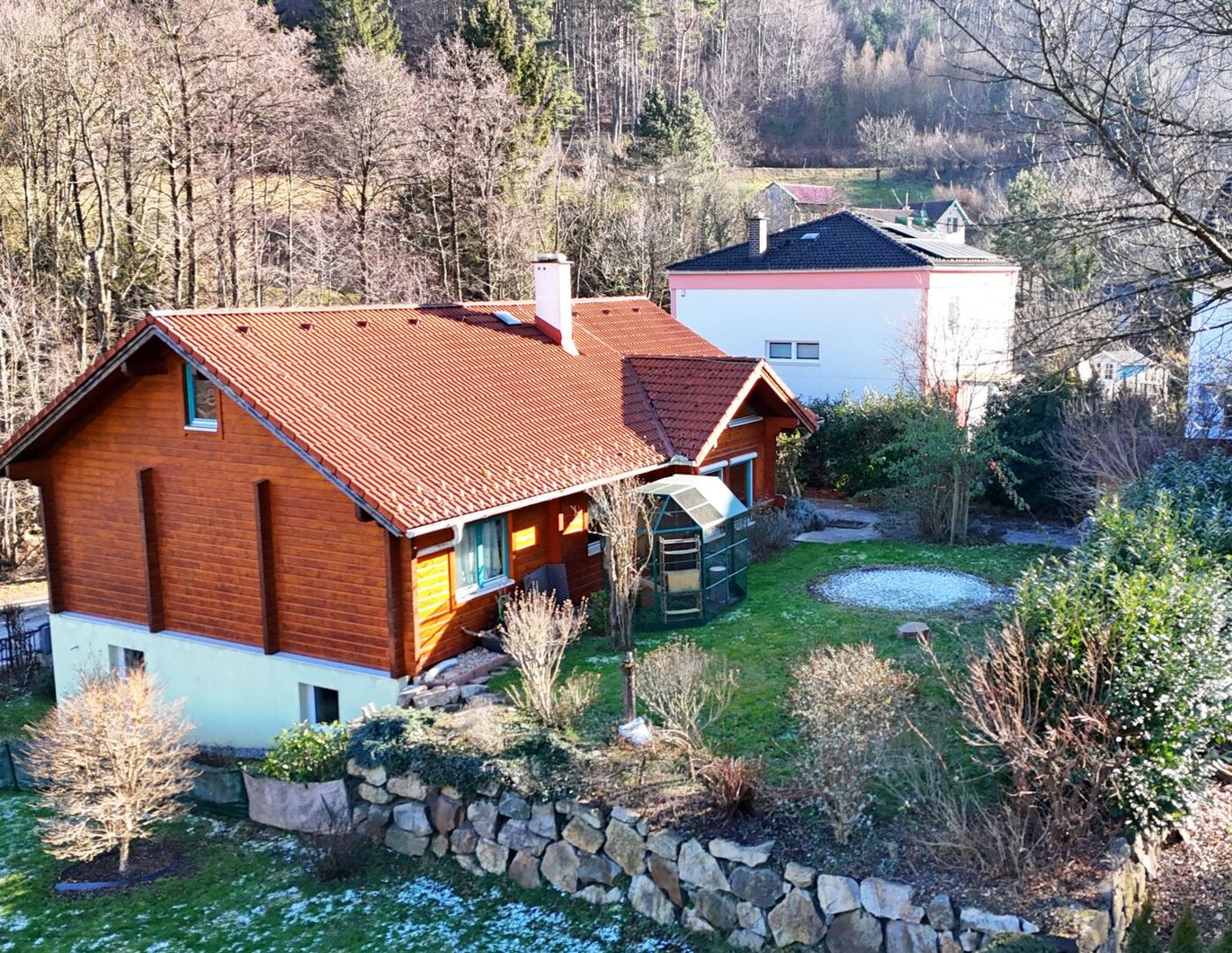Einziehen und Wohlfühlen! Möbliertes Einfamilienhaus im Herzen des Wienerwaldes