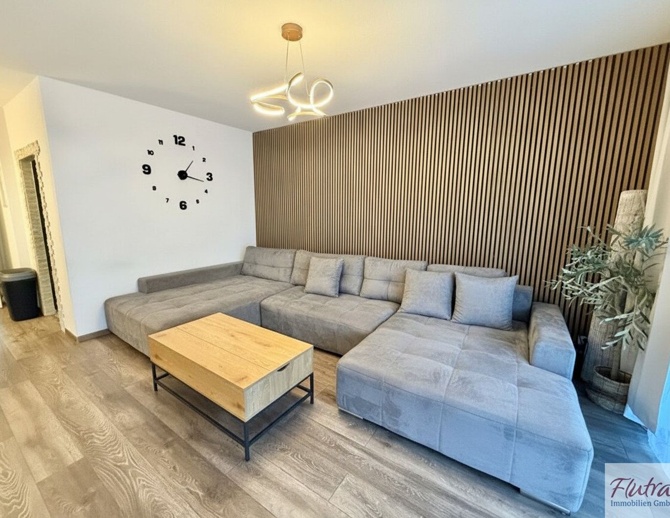 Modern renovierte 3-Zimmer-Wohnung mit Loggia in Wels / Nähe Krankenhaus