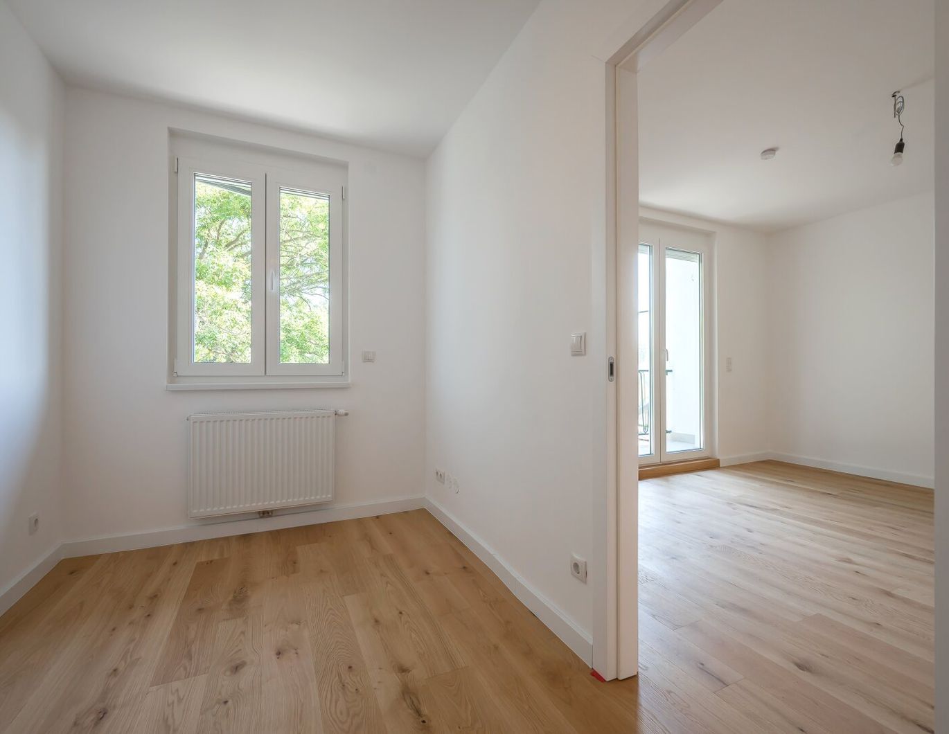 ++Bujatti++ Perfect 1.5-room first-time-occupancy flat with terrace!
