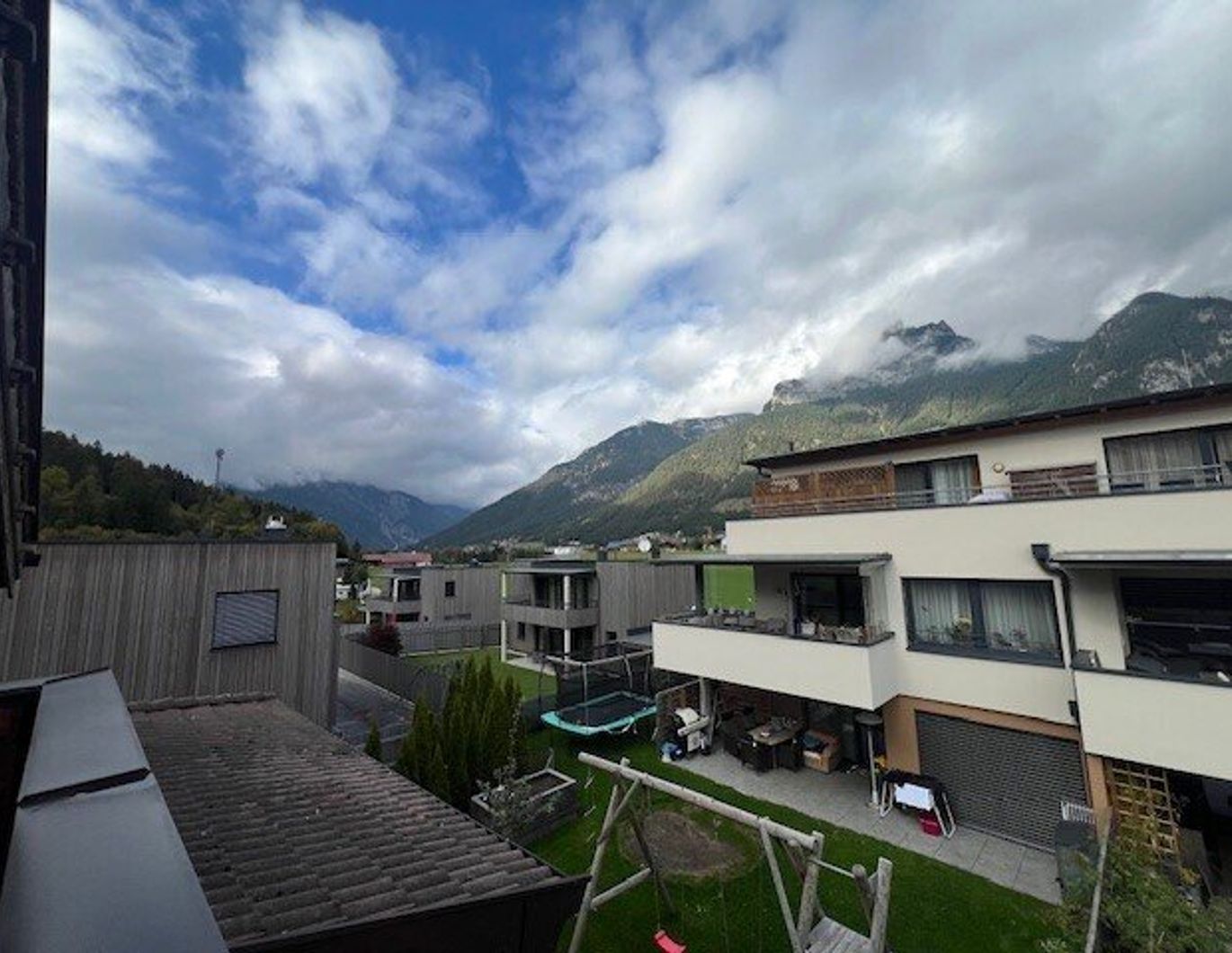 2 Zimmer Wohnung mit Terrasse und Balkon Maurach aA. Vollmöbliert!