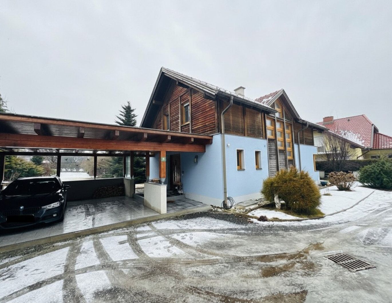 Gobernitz: Einfamilienhaus mit 3 Schlafzimmer, Doppelcarport & weitläufiges Grundstück in TOP Lage