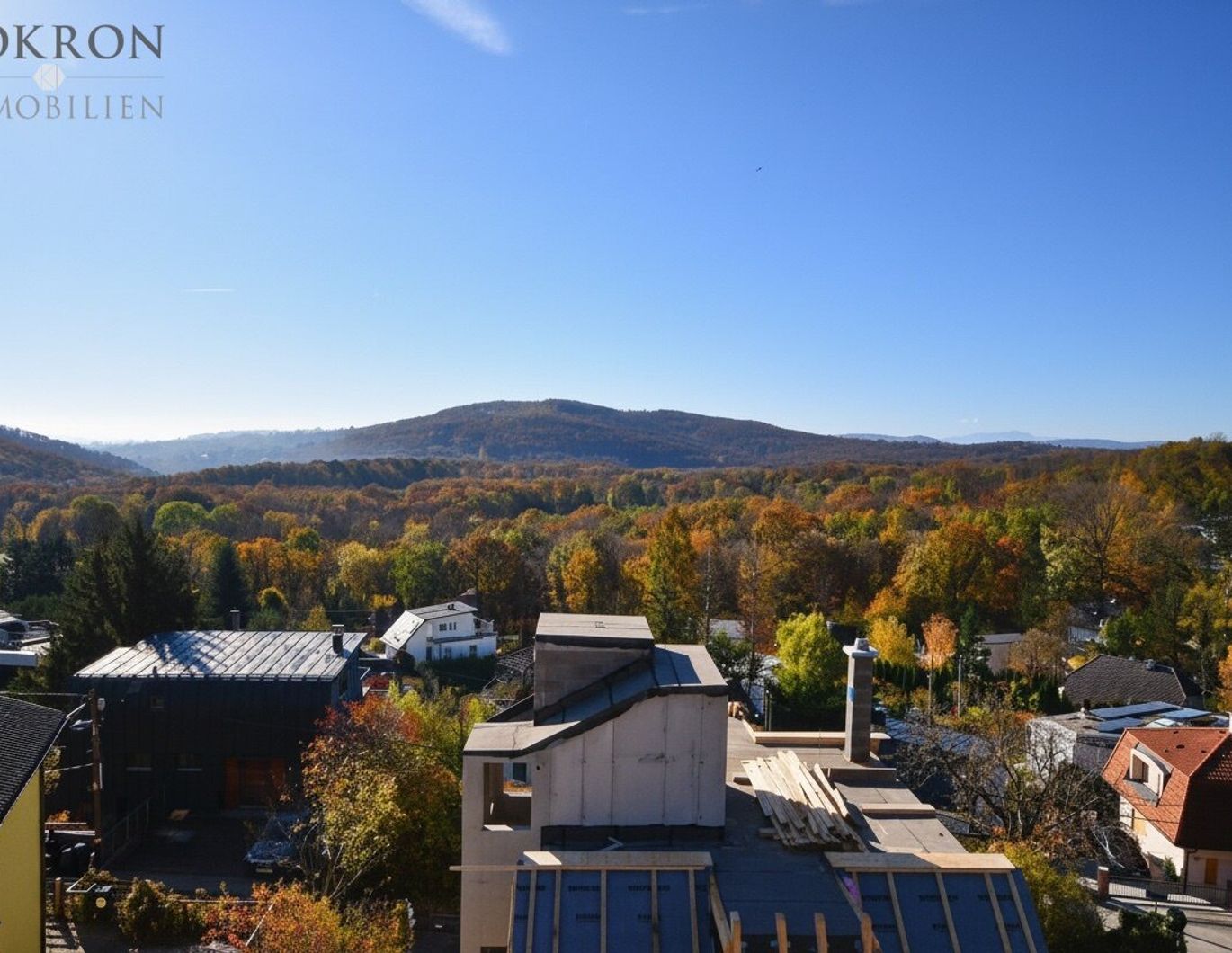 UNIQUE RESIDENCE - Luxusvilla mit Pool und traumhaften Fernblick