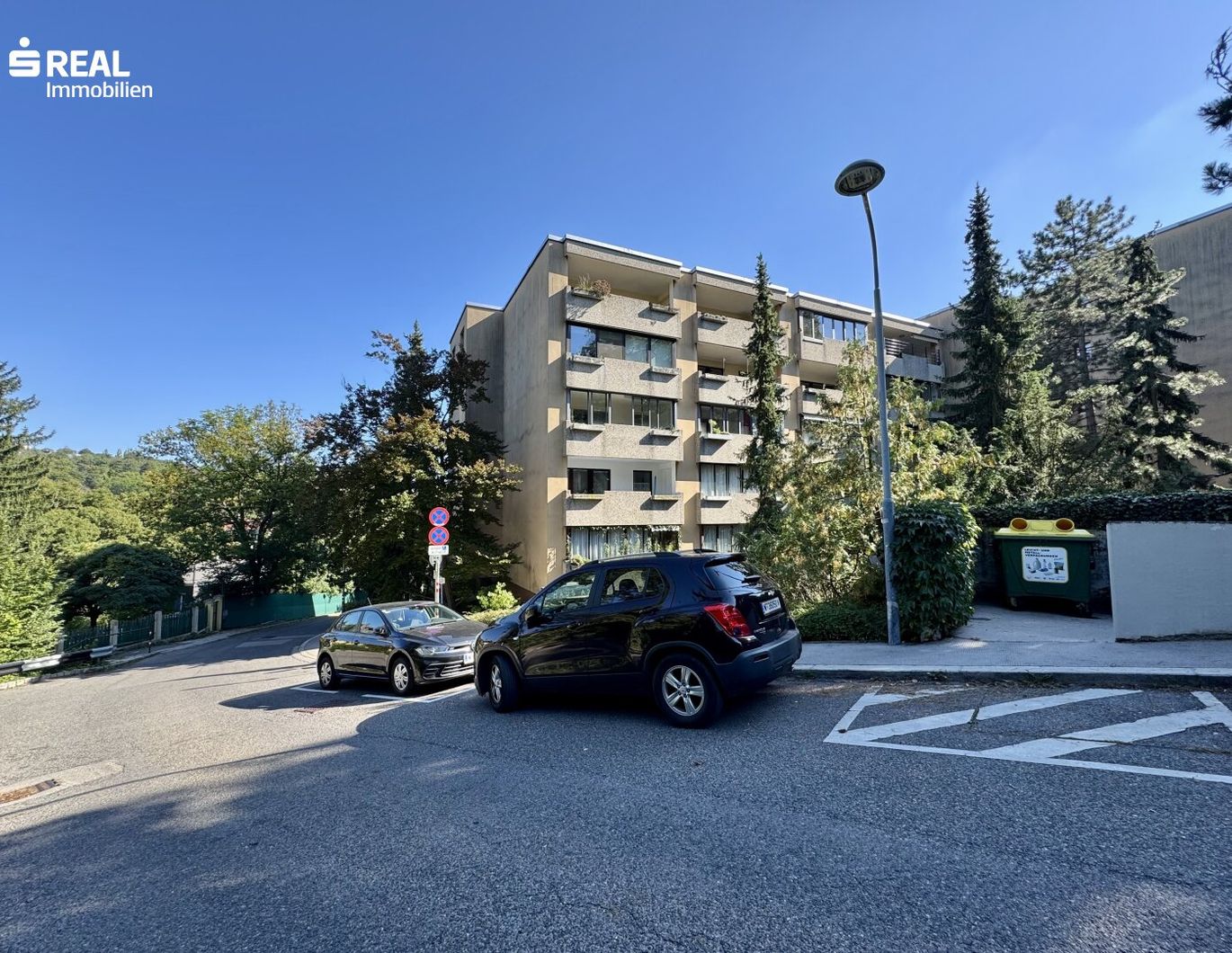 Neuwaldegg - 1 Zimmer Wohnung mit 12 m² verglaster Loggia