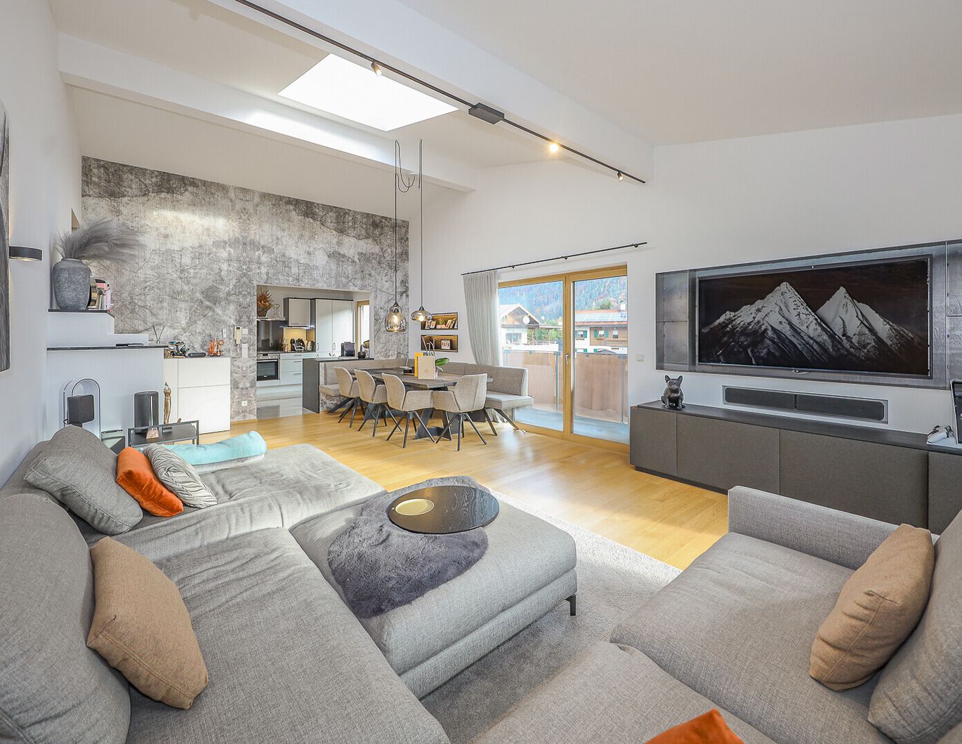 Hochwertiges Penthouse mit traumhaftem Bergblick