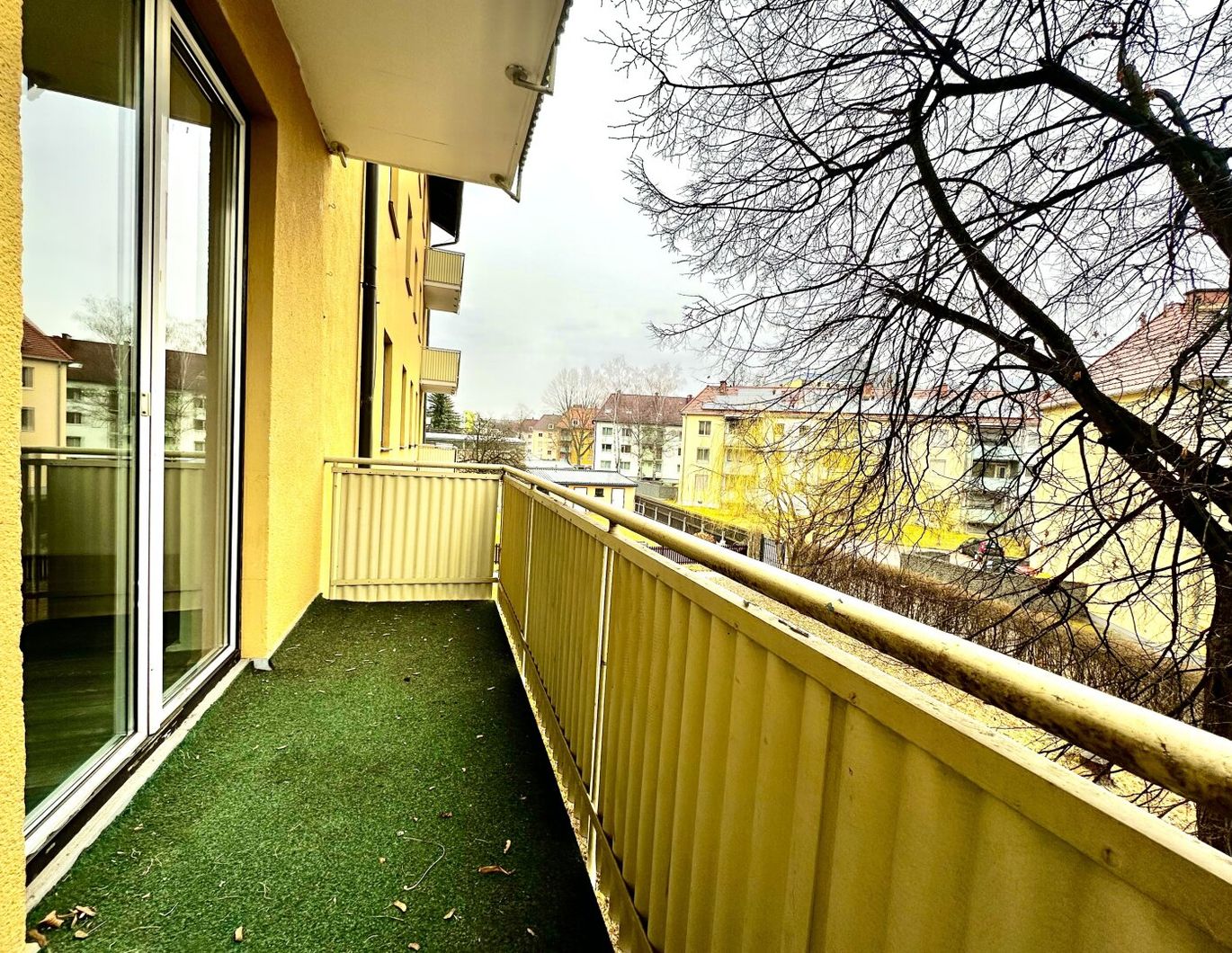 1. MONAT MIETFREI I AB SOFORT VERFÜGBAR I ZENTRALE LAGE I BALKON I TOP AUFTEILUNG I CARPORT I DUSCHE I PROJEKT WOHNEN