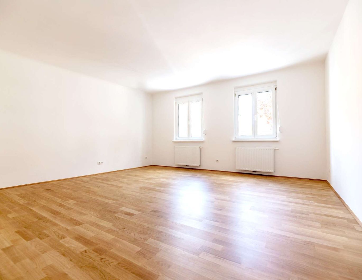 Hochwertig sanierte 69m² - 3 Zimmer flexibel nutzbar als Wohnung oder Büro - nahe Bahnhof Korneuburg