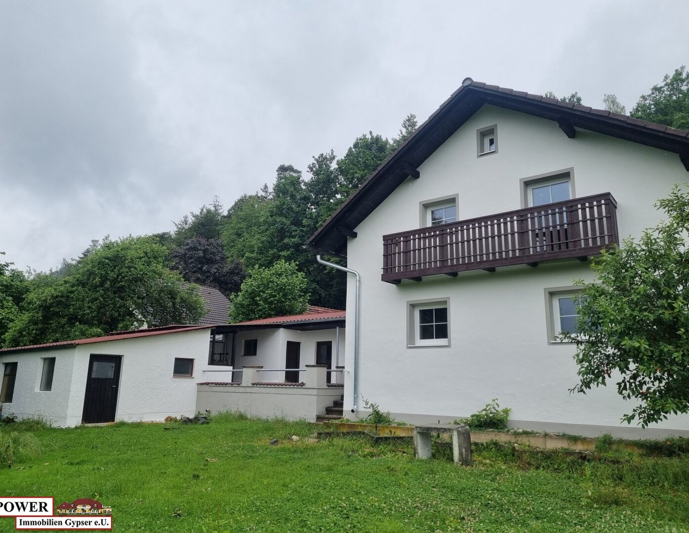 Einfamilienhaus in Waldrandlage / großes Grundstück - Ihr neues Zuhause !