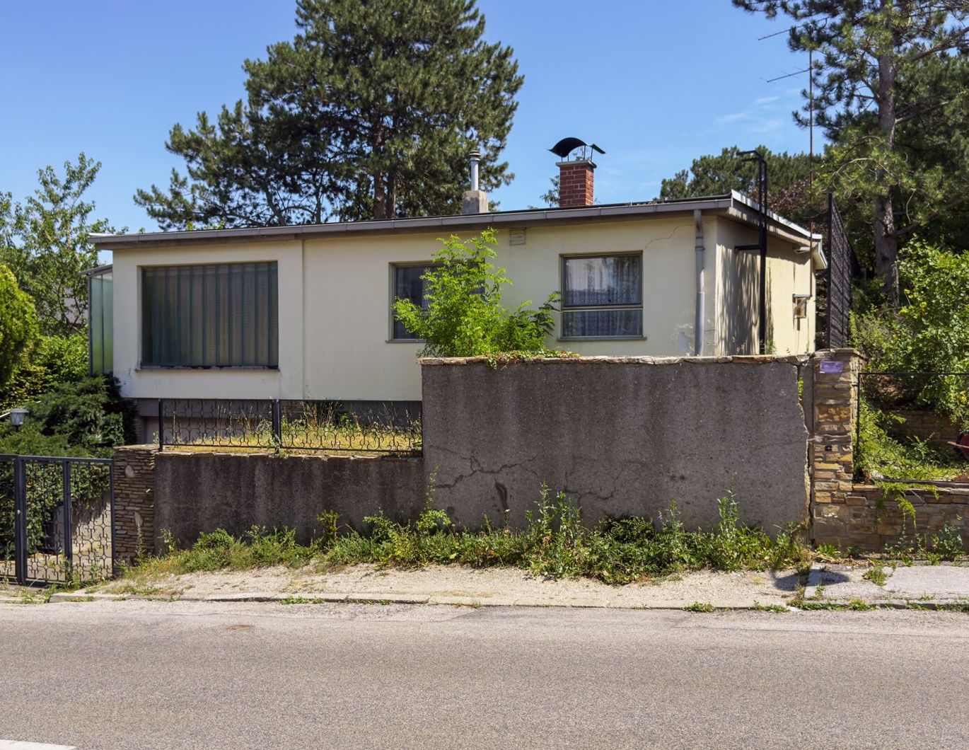 Sanierungsbedürftiger Bungalow in Toplage - Hochbergstraße, Perchtoldsdorf