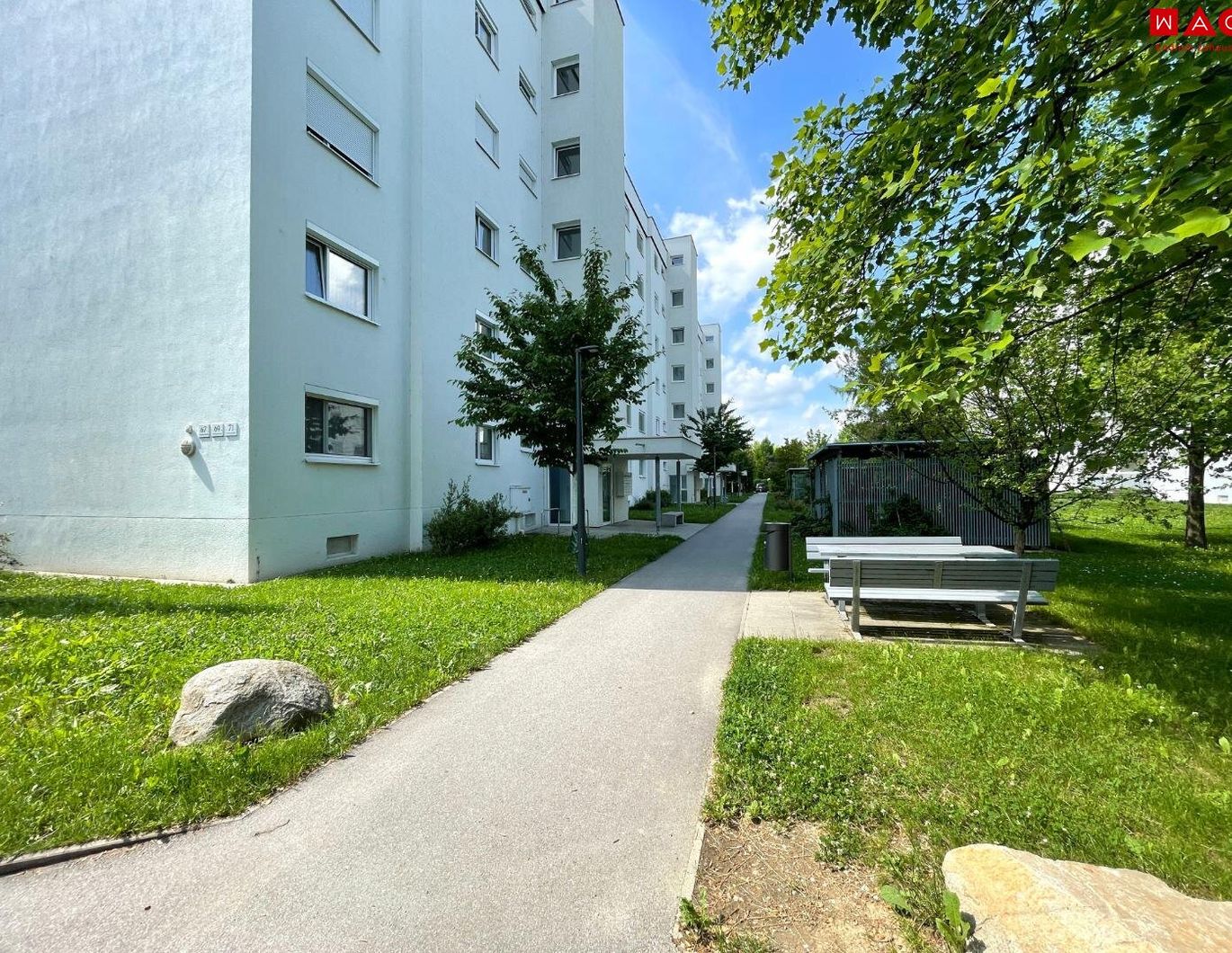 Erleben Sie ein einzigartiges Wohngefühl! Helle, freundliche 1-Raum-Wohnung in grüner Stadtrandlage! Top Infrastruktur!