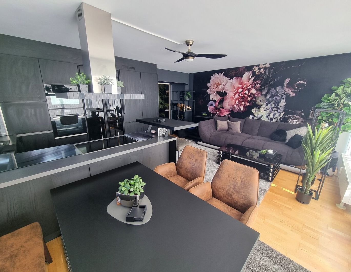 DACHGESCHOSSMAISONETTE mit 2 Terrassen in absoluter Aussichts- und Zentrumslage von St. Johann im Pongau