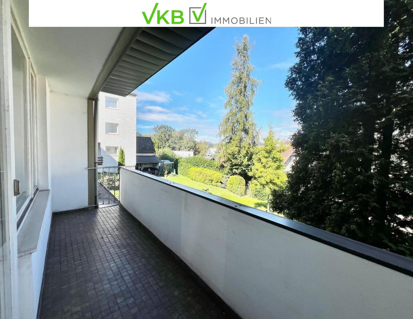 Sanierungsbedürftige Eigentumswohnung mit Loggia in ruhiger Sackgassenlage - Leonding / Gaumberg