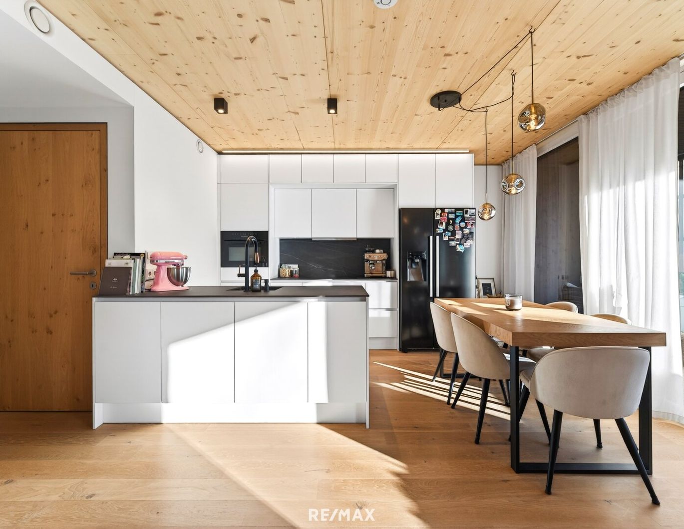 Neuwertige 3-Zimmer-Wohnung in Stadtrandlage!