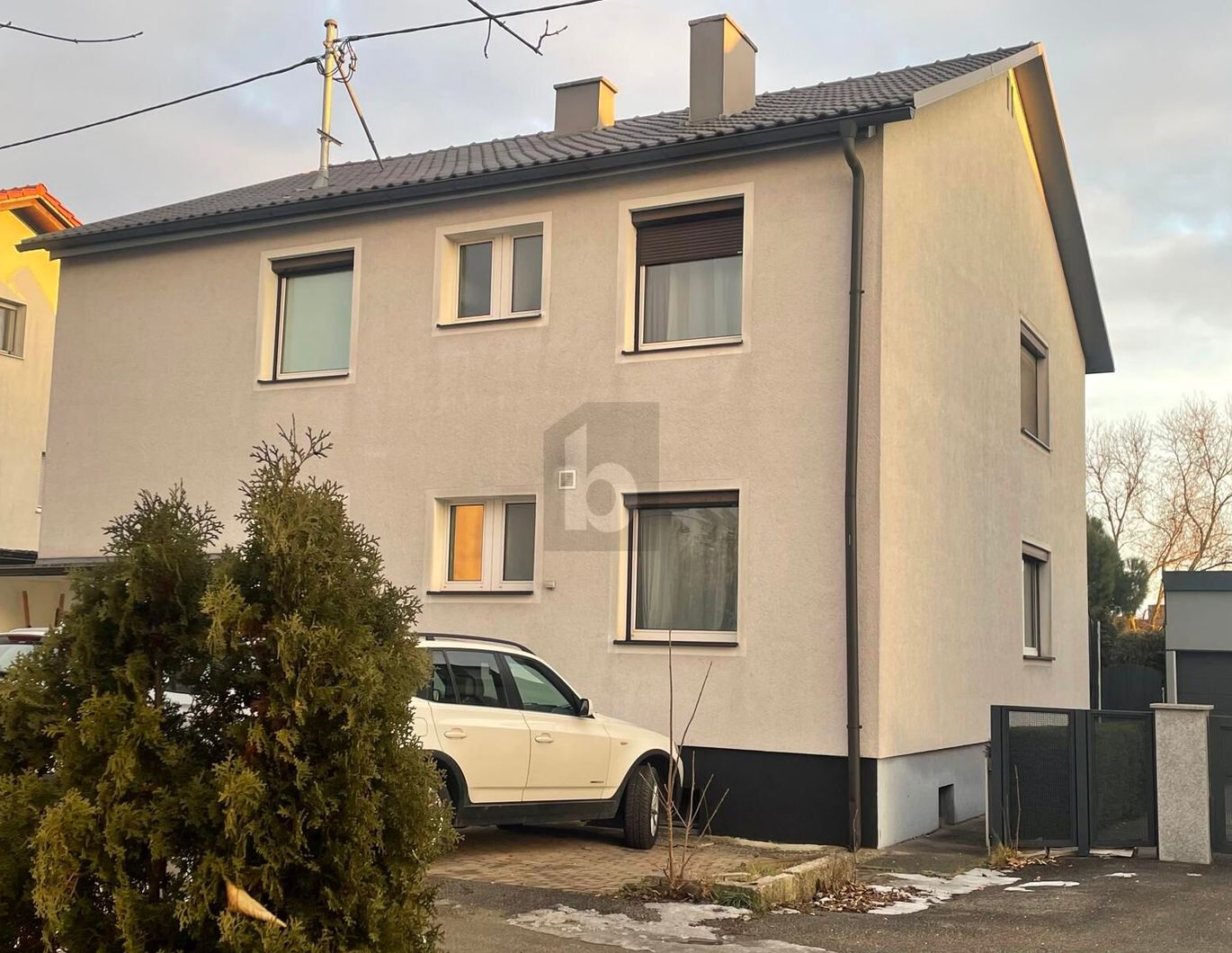 FAMILIENTRAUM MIT GARTENPOOL, SAUNA UND GROßZÜGIGEM PLATZANGEBOT