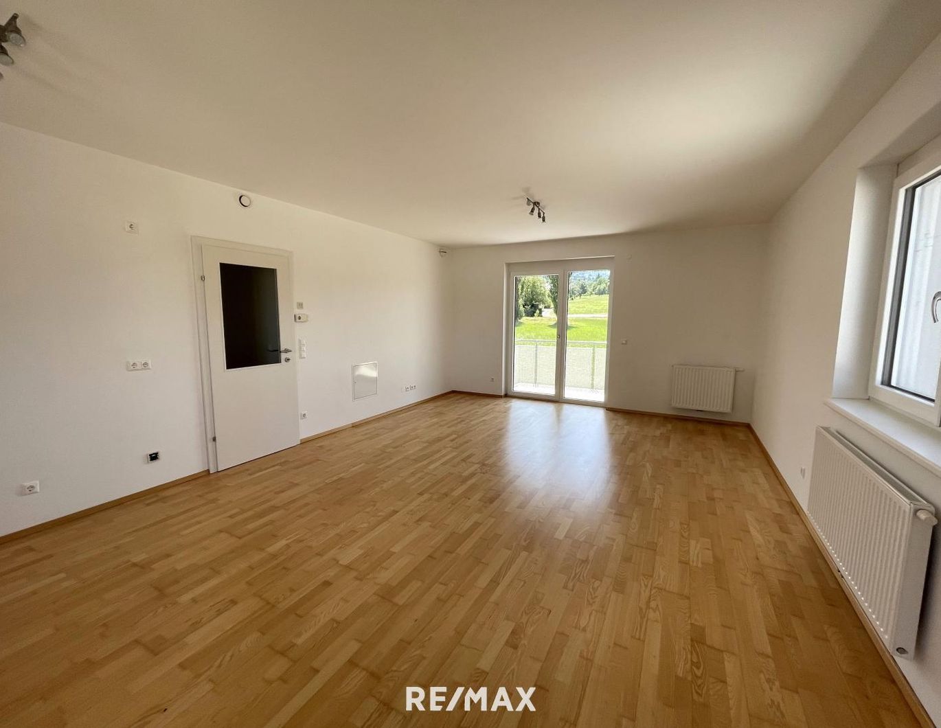 Kirnberg - herrliche 3 Zimmerwohnung mit Blick ins Grüne