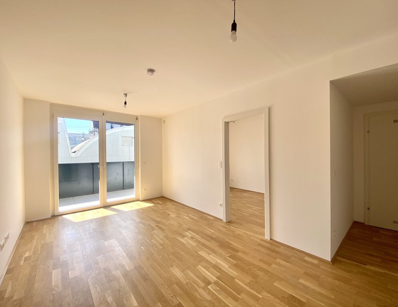 Traumhafte 2-Zimmer-Wohnung mit Balkon und Gemeinschafts-Dachterrasse