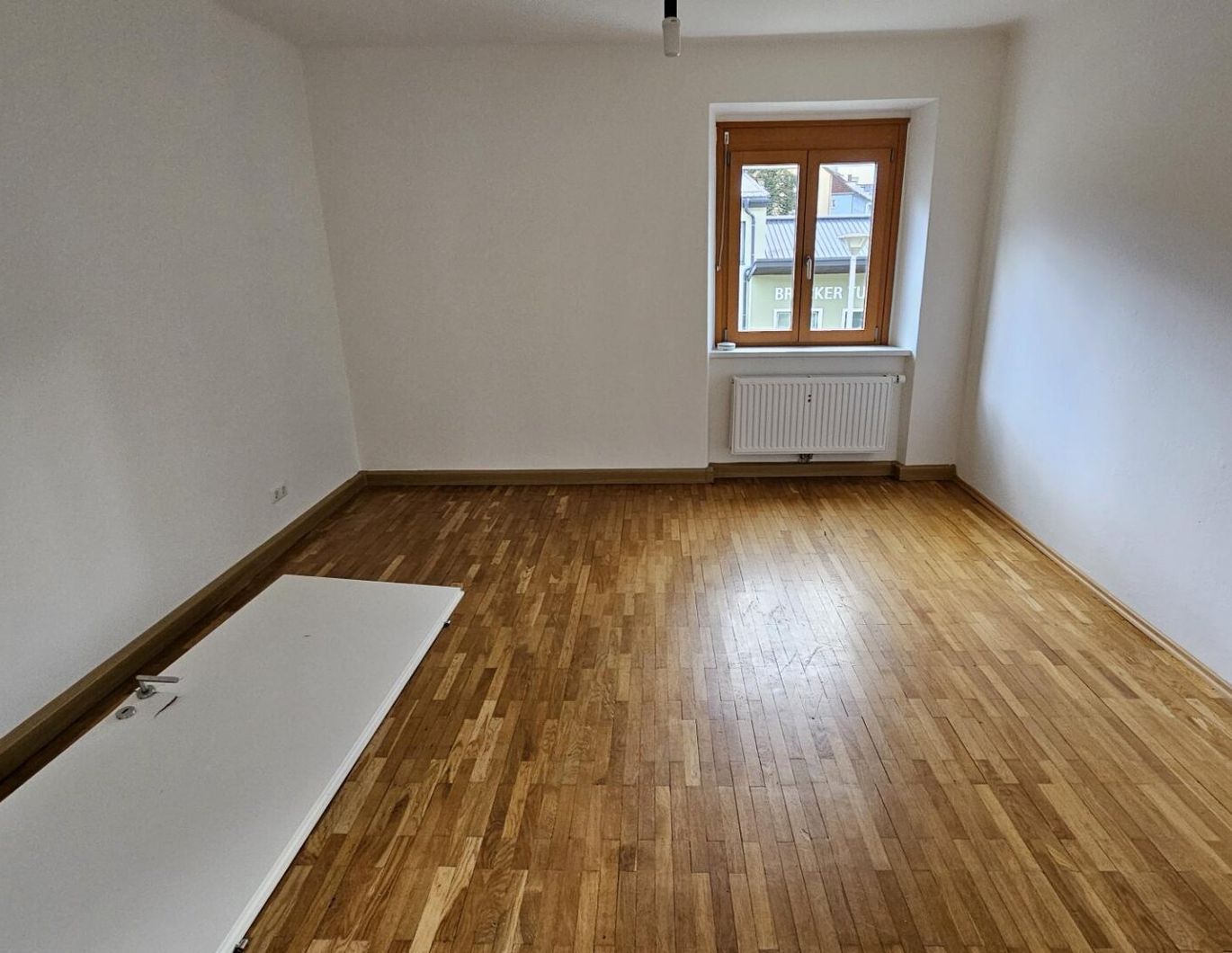 FRAUNEDERGASSE 24 - KOMPAKTE 4 ZIMMERWOHNUNG!